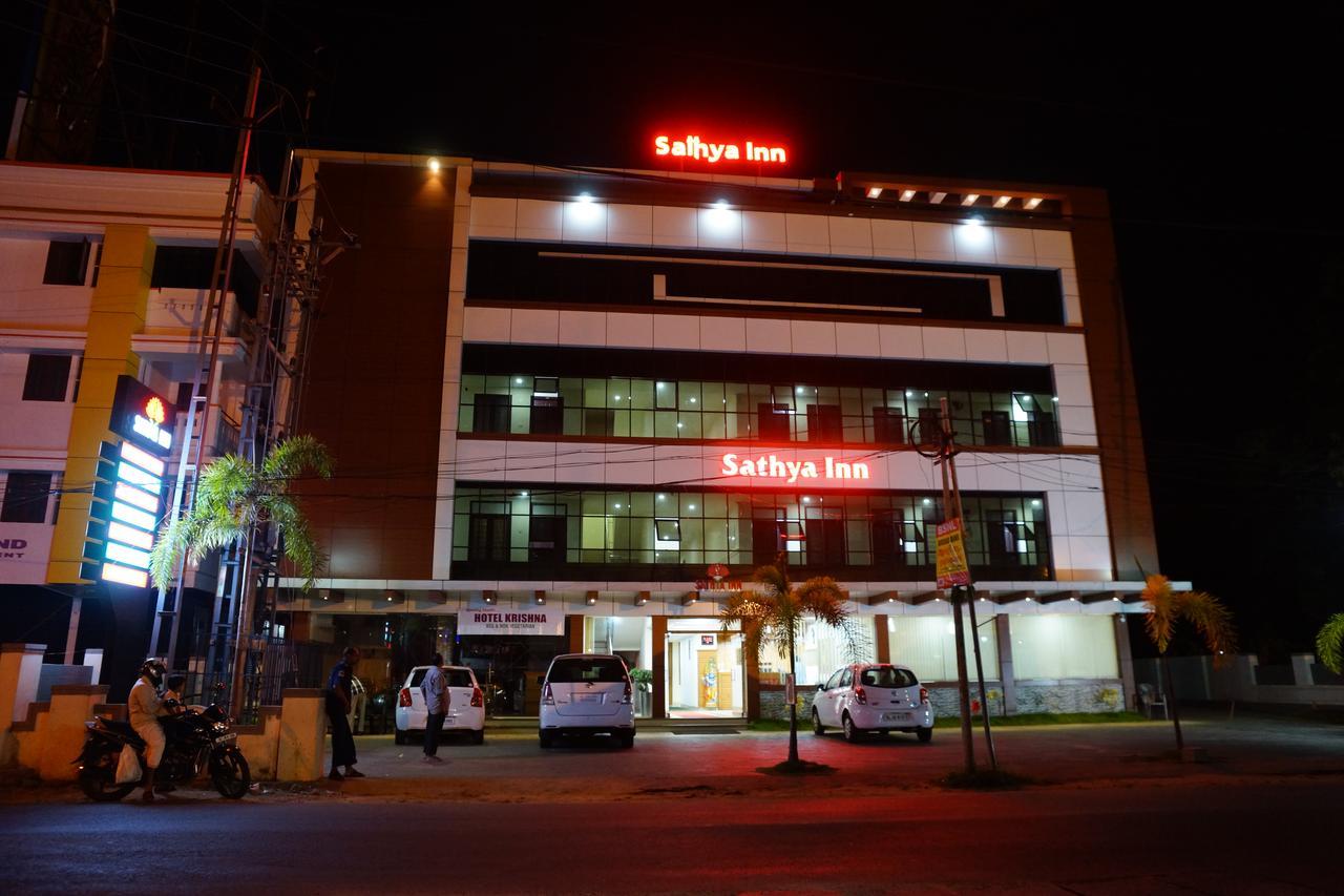 Sathya Inn Guruvayur Ngoại thất bức ảnh