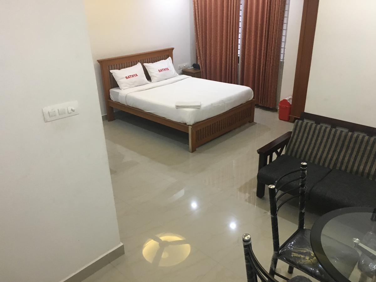 Sathya Inn Guruvayur Ngoại thất bức ảnh