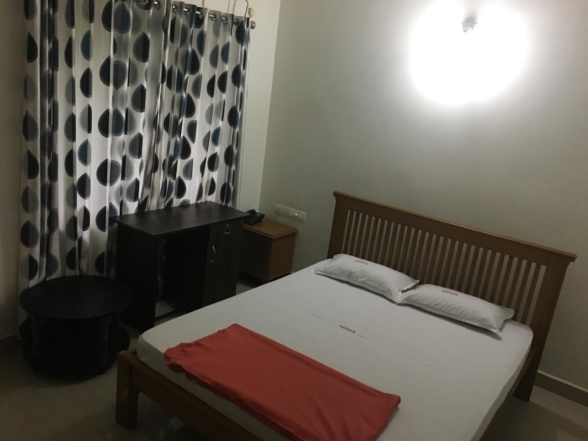 Sathya Inn Guruvayur Ngoại thất bức ảnh